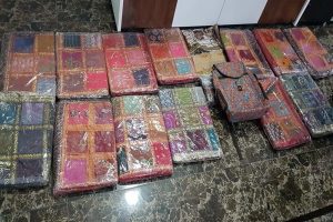 Uyuşturuculu masa &ouml;rt&uuml;s&uuml; sevkiyatı polise takıldı