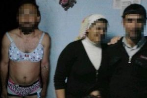 Karısının sevgilisine tecav&uuml;z etmişti! 4 kişi yakalandı