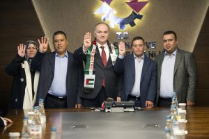 &Ouml;zl&uuml; down sendromlu Filistinli Muhammed'i kabul etti