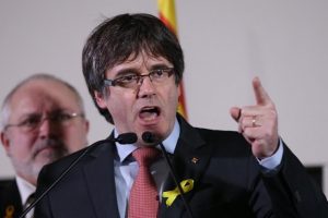 Puigdemont: Se&ccedil;im sonu&ccedil;ları bize bağımsızlık yetkisi veriyor
