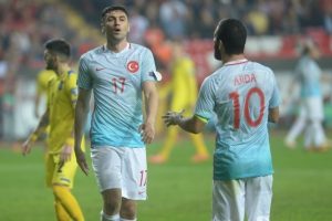 Burak Yılmaz: "Arda'nın Trabzonspor'a gelmesini &ccedil;ok isterim"