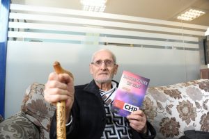 Bursa'da 87'lik yazar tek parti d&ouml;nemini anlattı