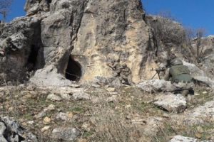 Diyarbakır'da narko-ter&ouml;r operasyonu