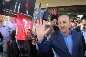 &Ccedil;avuşoğlu'ndan ABD'ye: D&uuml;nyanın onuru ve oyu satılık değil