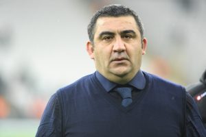 &Ouml;zat: Yanlış yaptığınız an hemen cezalandırılıyorsunuz
