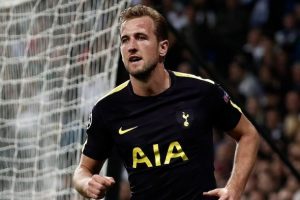 Tottenham'ı Kane sırtladı