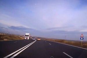 Sollama yapanı sollayınca burun buruna geldiler