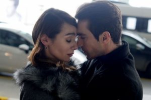 Ekranın yeni fenomen &ccedil;ifti: Ferhat ve Aslı!