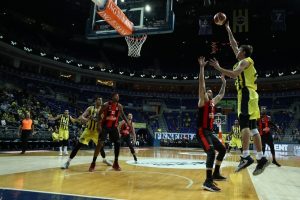 Fener rahat kazandı