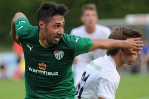 Bursaspor'da Furkan &Ouml;z&ccedil;al ile yollar ayrıldı