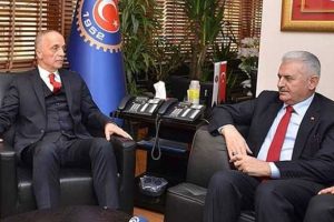 Başbakan Yıldırım'dan asgari &uuml;cret ile ilgili s&uuml;rpriz g&ouml;r&uuml;şme