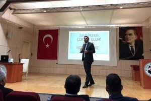 Bursa'da uyuşturucuyla m&uuml;cadele konferansı
