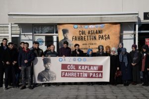 Bursa Uludağ &Uuml;niversitesi &ouml;ğrencilerinden o bakana kınama!