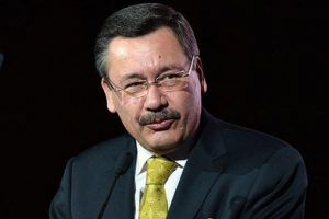 G&ouml;k&ccedil;ek d&ouml;neminden bir isim daha gitti