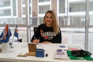 Bornova Becker'de transfer harekatı s&uuml;r&uuml;yor