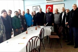 Bursa'da balık&ccedil;ılar sandık başına gitti