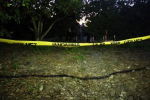 Yol kenarında ceset buludnu