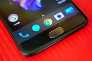 OnePlus 5'e y&uuml;z tanıma sistemi ve Android Oreo geliyor