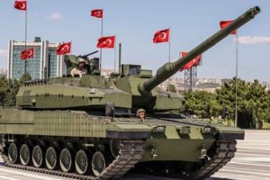 TSK'dan Katar'a asker takviyesi