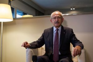 Kılı&ccedil;daroğlu, Mehmet Akif Ersoy'u &ouml;l&uuml;m&uuml;n&uuml;n 81. yılında andı