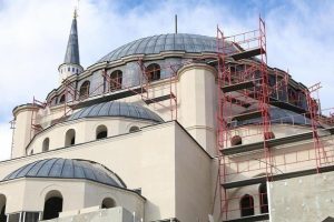 Namazgah Camisi Balkanlar'ın en b&uuml;y&uuml;k camisi olacak