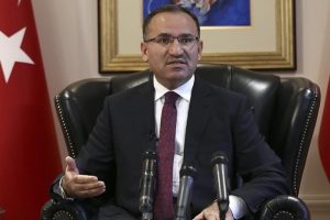 Bozdağ'dan CHP'ye Aldan i&ccedil;in disiplin hukuku &ccedil;ağrısı