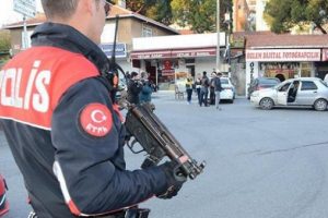 39 il&ccedil;ede operasyon! Tek tek aranıyorlar