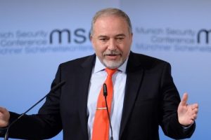Liberman'dan Filistinli tutuklu i&ccedil;in idam &ccedil;ağrısı