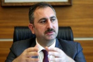Adalet Bakanı G&uuml;l'den CHP'li Aldan'a tepki