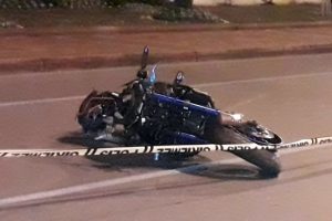 Motosikletli gen&ccedil; kazada hayatını kaybetti