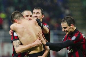 Dev ma&ccedil;ta kazanan Milan