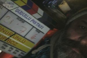 Onur &Uuml;nl&uuml;'n&uuml;n 'Dudullu Postası' dizisinde flaş değişiklik!