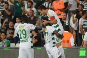 Bursaspor'un S&uuml;per Lig'de 2017'deki en golc&uuml; oyuncusu Pablo Batalla!
