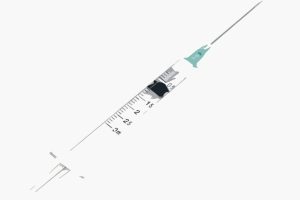 Asistan doktora HIV bulaştığı iddiası