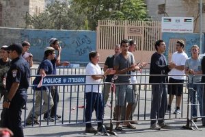 Yahudi yerleşimciler Filistin okuluna baskın d&uuml;zenledi