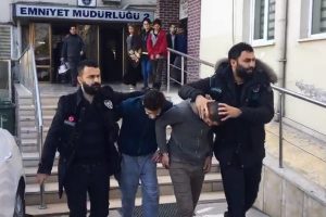Bursa'da yılbaşı &ouml;ncesi uyuşturucu operasyonu: 6 tutuklama