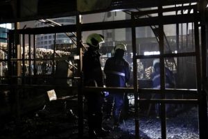 Hindistan'da lokantada yangın: 15 &ouml;l&uuml;