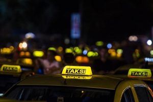 Uber irtibatı tespit edilen ara&ccedil;lara ceza
