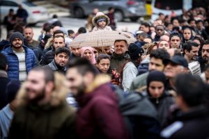 Bursa Uludağ'da yılbaşı yoğunluğu yaşanıyor