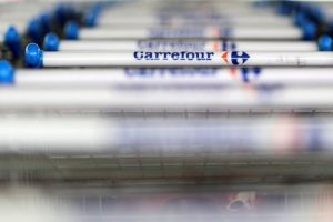 CarrefourSA Kayseri'deki t&uuml;m mağazalarını devretti!