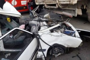 Feci trafik kazası: 1 &ouml;l&uuml;, 5 yaralı