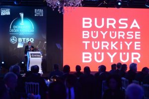 Bursa'da ekonominin oscarları sahiplerini buldu