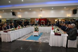 Bursa'da &Ccedil;avuşoğlu'ndan Kılı&ccedil;daroğlu'na tepki