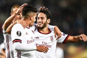 Milan'ı Hakan kurtardı