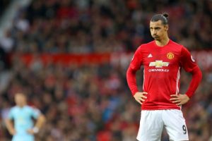 Manchester United zirveden uzaklaşıyor