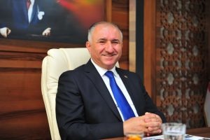 Bursa Orhangazi Belediye Başkanı &Ccedil;ağlayan'dan yeni yıl mesajı