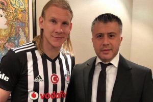 Beşiktaş'ın yeni transferi Vida: Şampiyonlar Ligi'nde tur atlamak i&ccedil;in..