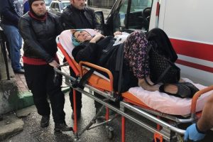 Bursa'da motosiklet yayaya &ccedil;arptı