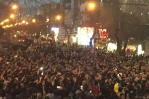 İran'da slogan şaşırttı! "Kahrolsun Rusya"