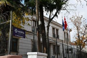 Belediye onardı, &ouml;zel &uuml;niversiteye tahsis etti